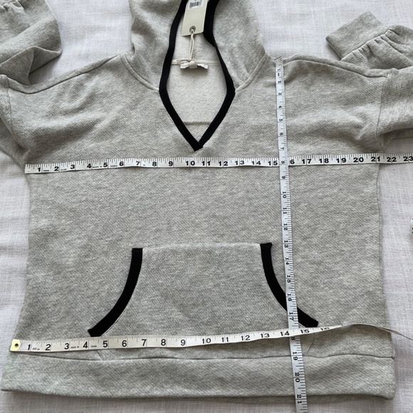 Lucky Brand Sweatshirt Pullover Cotton Grey Hoodie Size XS NWT - Picture 8 of 13
